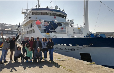 Equipa da campanha PELAGO20, realizada a bordo do navio de investigação espanhol Miguel de Oliver